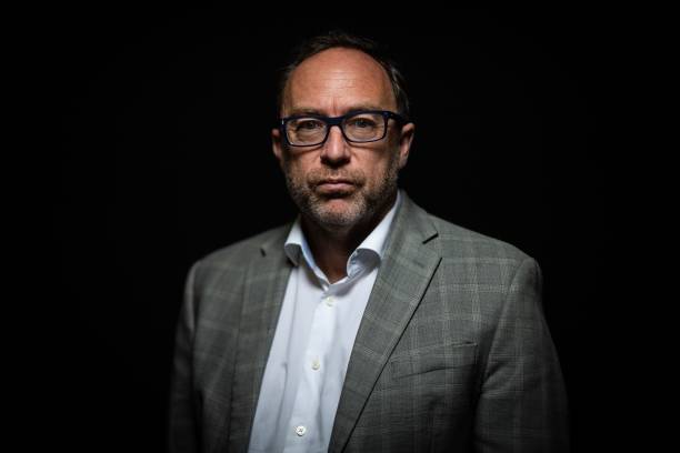 Jimmy Wales Biography